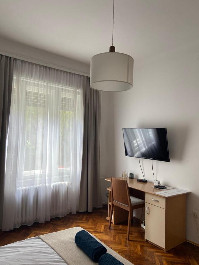 Flora Apartment Novi Sad Exterior photo